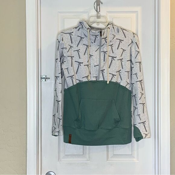 AMPERSAND AVE Tops - Ampersand Avenue Experimental Aircraft Association Hoodie Size Medium